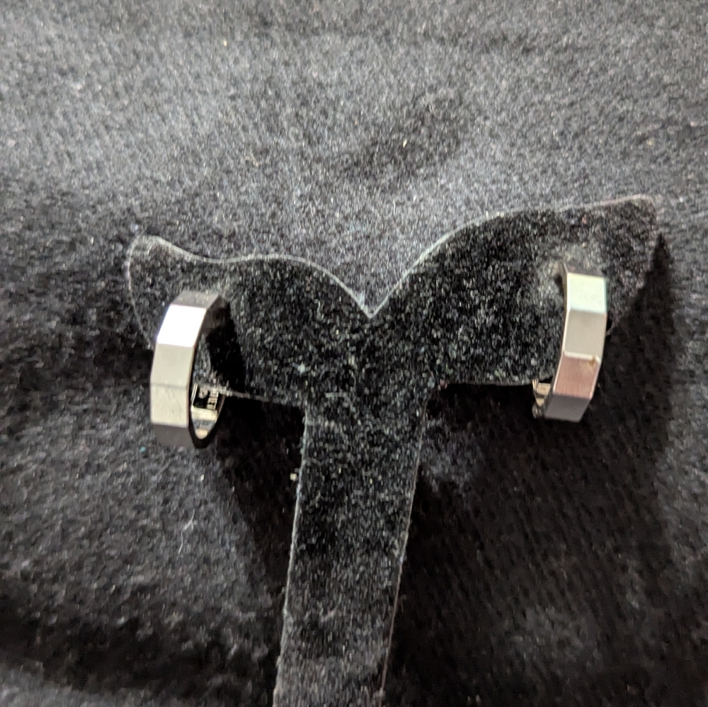 Vintage Monet Silver Tone Geometric Hoop Clip On Statement Earrings